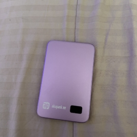 Ultra ÕHUKE "F20", (5000 mAh) akupank photo review