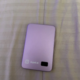 Ultra ÕHUKE "F20", (5000 mAh) akupank photo review